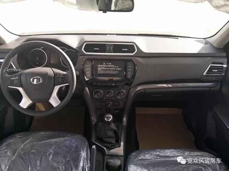 這么大的床，房車(chē)上少見(jiàn)，趕緊選