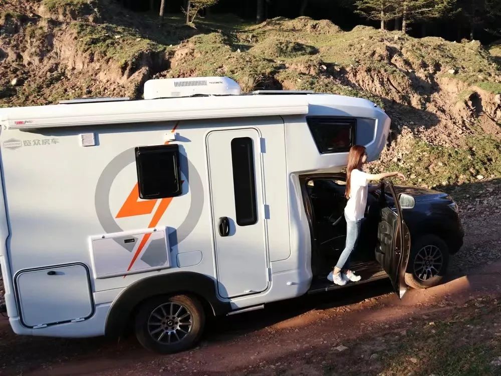 房車自駕游前應該做哪些準備？3.jpg